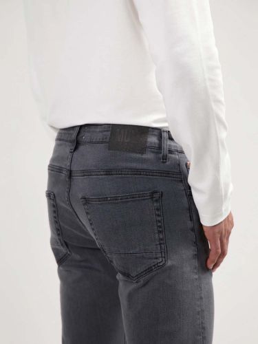 glore MUD JEANS Dunn Low Tapered Begrenzt auf 3 Tage