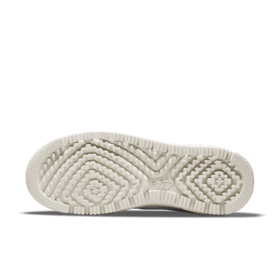 Nike Air Force 1 LuxeHerrenschuh Rabatte dieses Monats