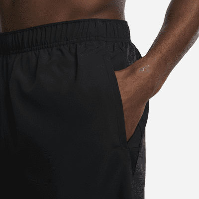 Nike ChallengerVielseitige Dri-FIT Herrenshorts ohne Futter (ca. 23 cm) Exklusivangebot