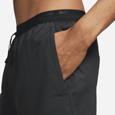 Nike StrideDri-FIT 2-in-1-Laufshorts für Herren (ca. 18 cm) Preisnachlass