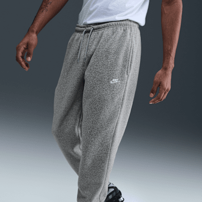 Nike ClubHose aus angerautem Fleece mit Bündchen (Herren) Black Friday