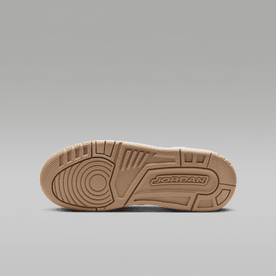 Jordan Spizike LowSchuh (ältere Kinder) Kauf eins, bekomm eins gratis