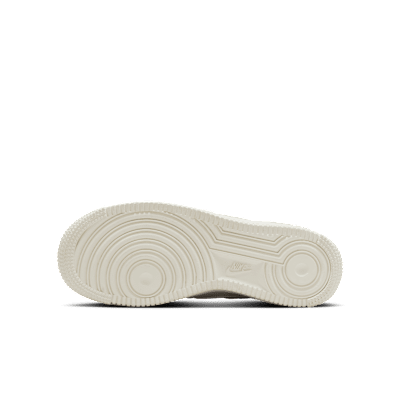 Nike Air Force 1Schuh (ältere Kinder) Verkauf