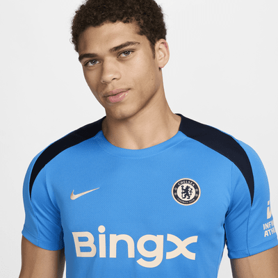 FC Chelsea StrikeNike Dri-FIT Kurzarm-Fußballoberteil aus Strickmaterial (Herren) Clearance-Verkauf
