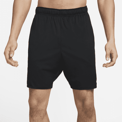 Nike TotalityVielseitige Dri-FIT Herrenshorts ohne Futter (ca. 18 cm) Kostenlose Rückgabe