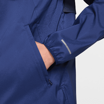 Nike Impossibly Light WindrunnerLaufjacke (Herren) Bis zu 65% Rabatt