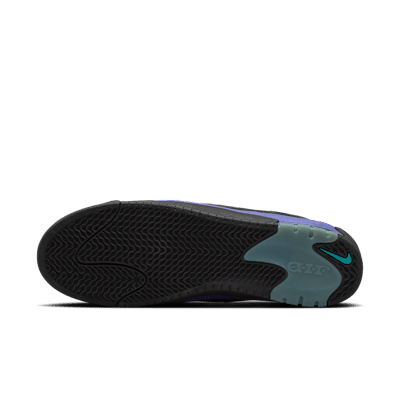 Nike Air Max IshodHerrenschuh Valentinstagsangebot