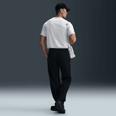 Nike ClubFleece-Hose mit offenem Saum (Herren) Weihnachtsangebot