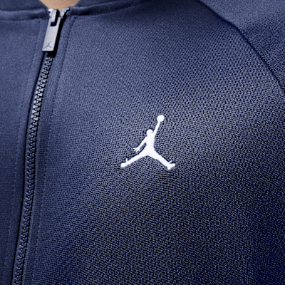 Jordan EssentialsHerren-Trainingsjacke Top Angebot