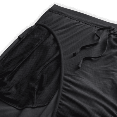 Nike StrideDri-FIT-Laufshorts mit Futter für Herren (ca. 18 cm) Letzte 2 Tage