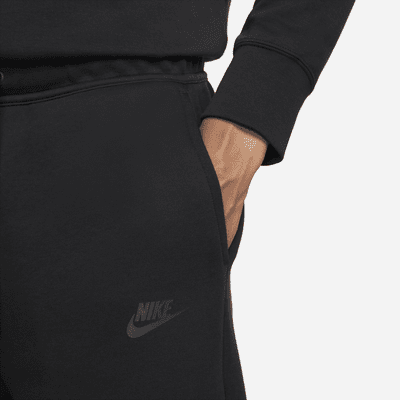 Nike Sportswear Tech FleeceHerrenshorts Zeitbegrenzte Promotion