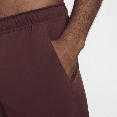 Nike UnlimitedVielseitige Dri-FIT Herrenshorts ohne Futter (ca. 18 cm) Exklusivangebot