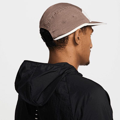 Nike Dri-FIT FlyUnstrukturierte Swoosh-Cap Verkauf