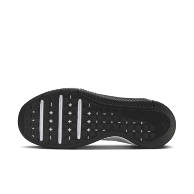Nike MC Trainer 3Workout-Schuh für Damen Vatertagsangebot