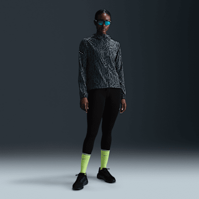 Nike SwiftVerstaubare Dri-FIT-Laufjacke (Damen) Wochenangebot