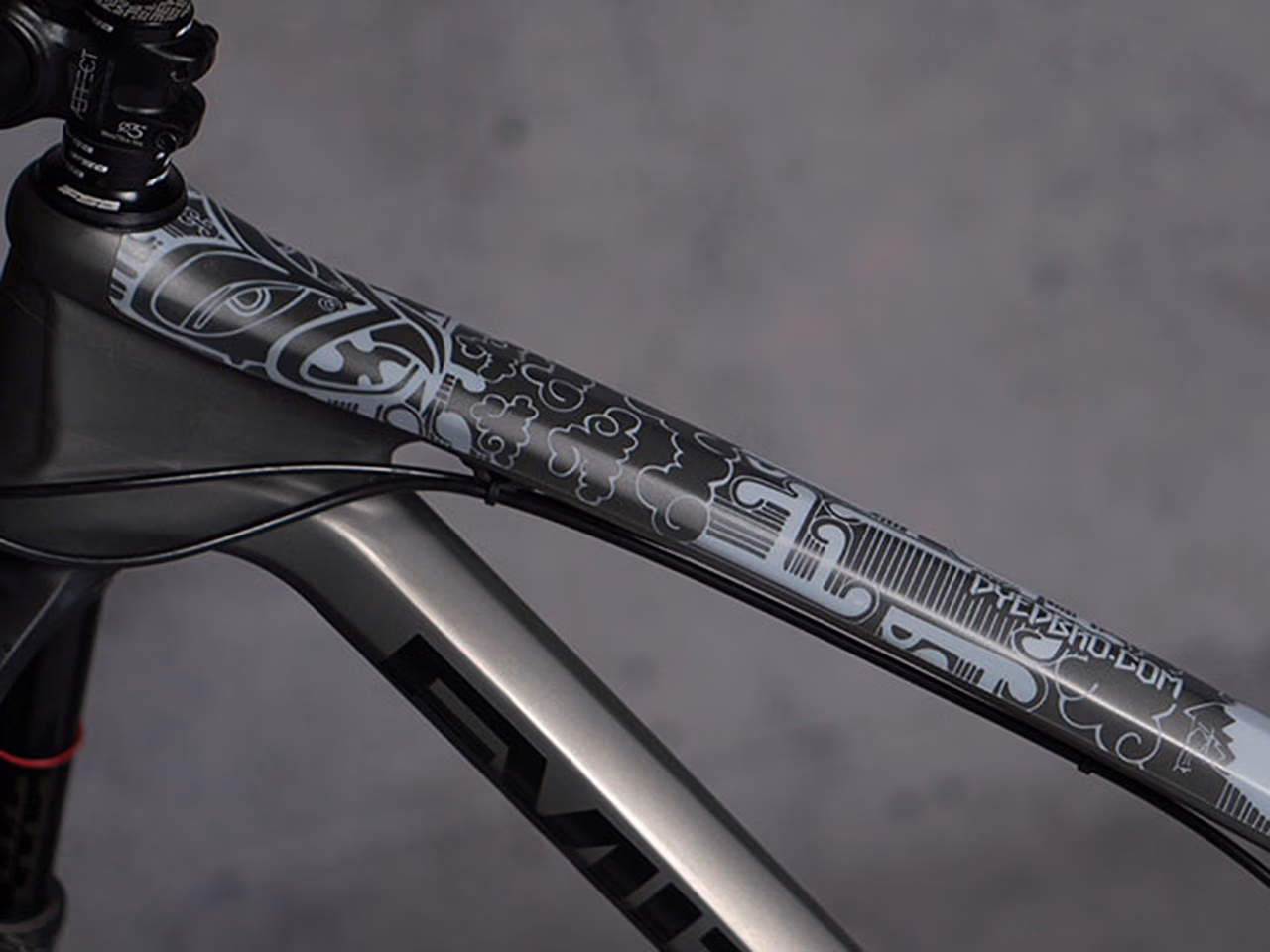 DYEDBRO MTB Rahmenschutzfolien-Set Neuheiten